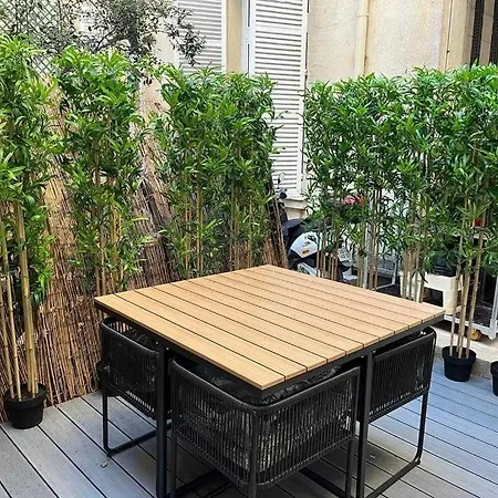With Terrace - Parc Monceau